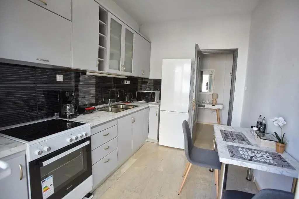 C.L.A. 2 City Lux Apartment Alaxandroupoli