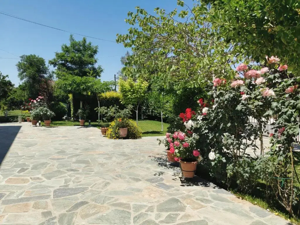 Kardiakafti Village