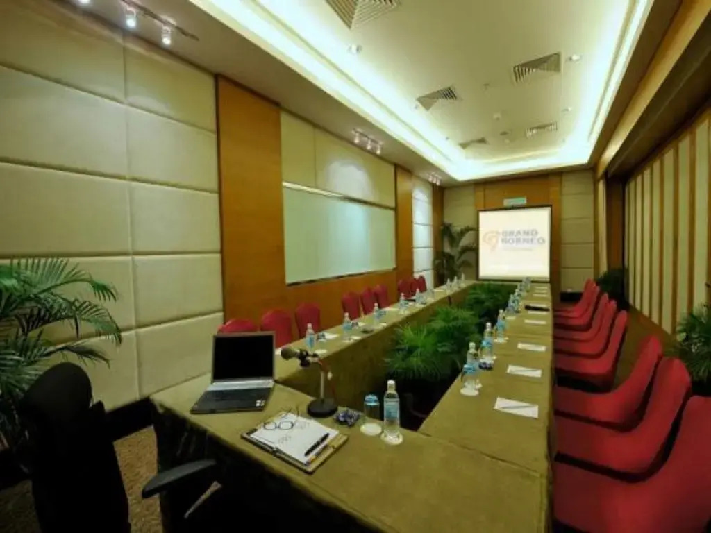 Grand Borneo Hotel