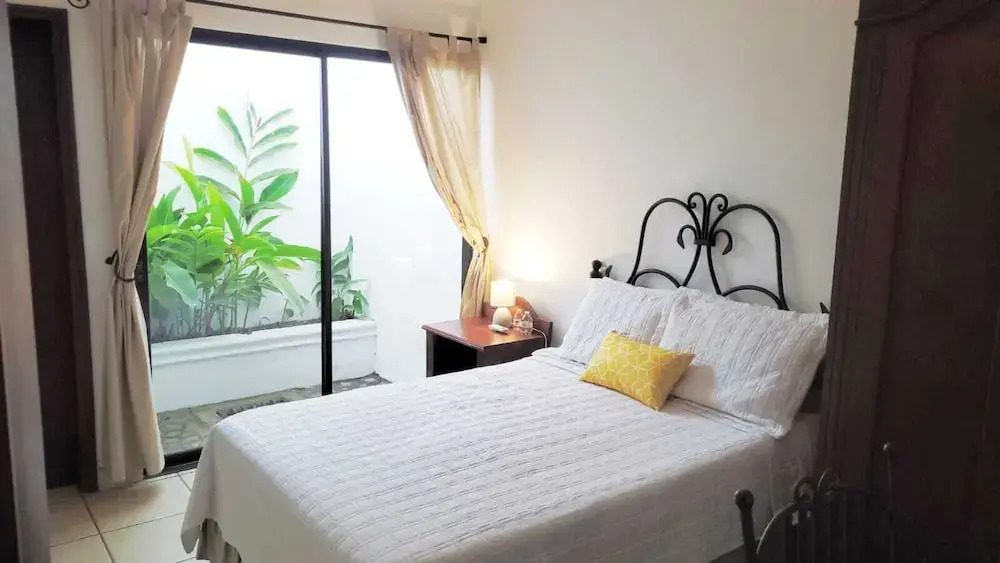 Villa Fontana Nesthost Stays