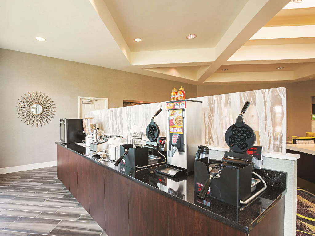 La Quinta by Wyndham Fort Worth City View