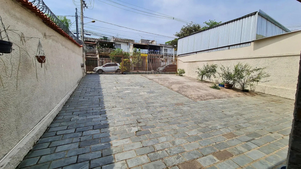 Casa espaçosa e confortável na região da Pampulha