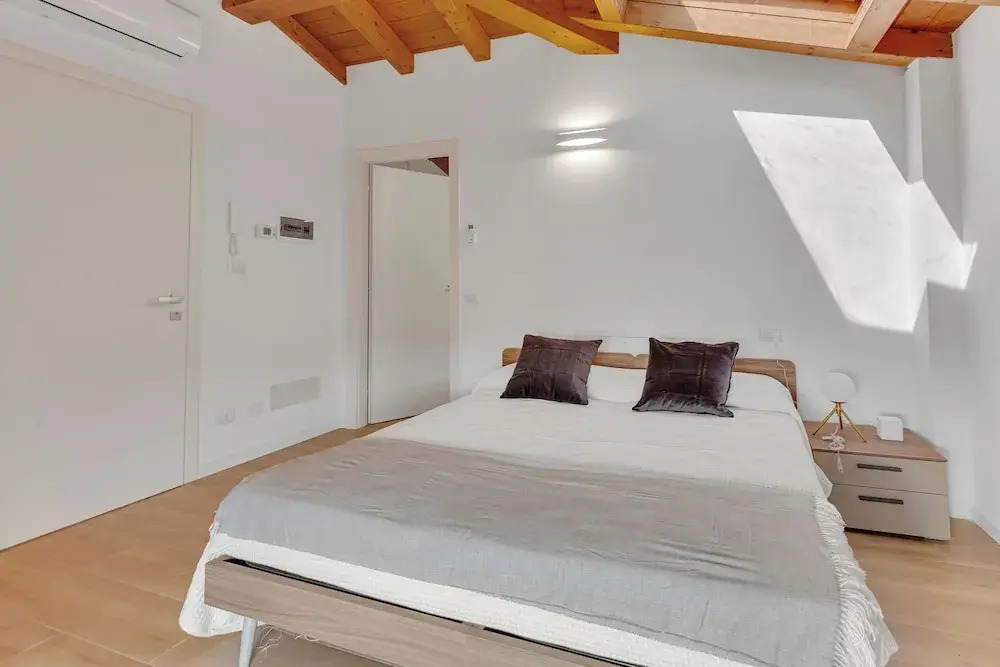 Bergamo Center -Rooms