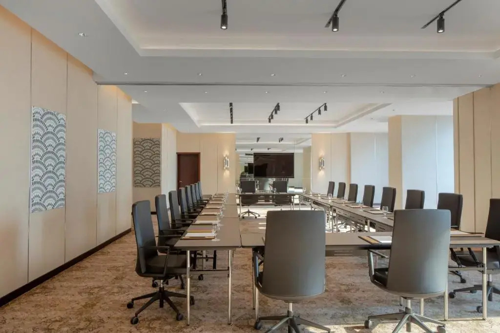 Dusit Hotel & Suites - Doha