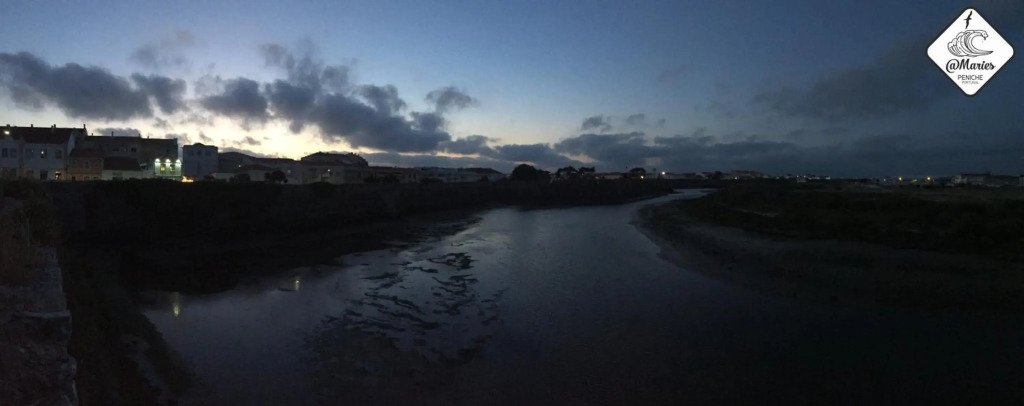 At Maries Beach House Peniche