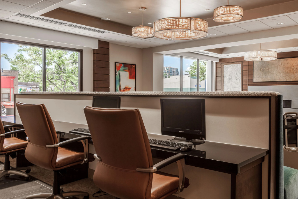Holiday Inn Chicago North-Evanston by IHG