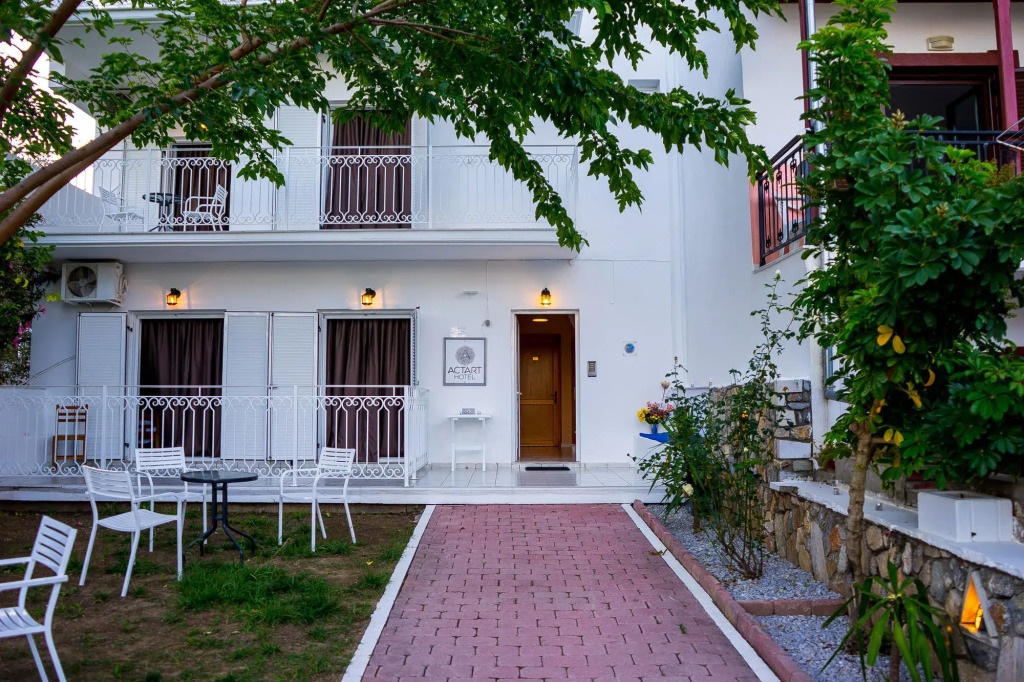 Eos Skiathos