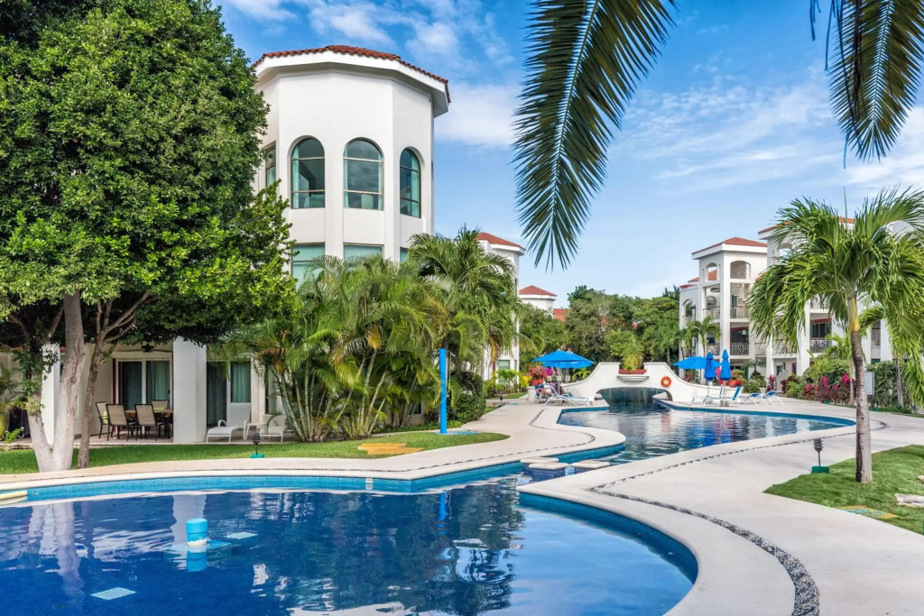 Paseo Luxury Suites