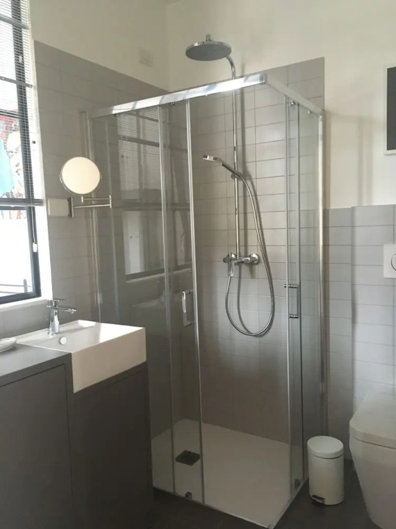 JOIVY Stylish Apt in Centre of Cernobbio