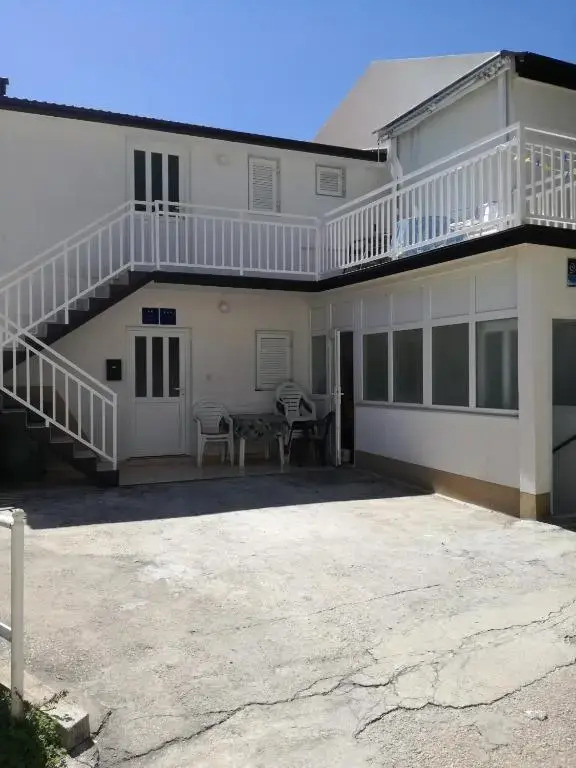 Guest House Edi