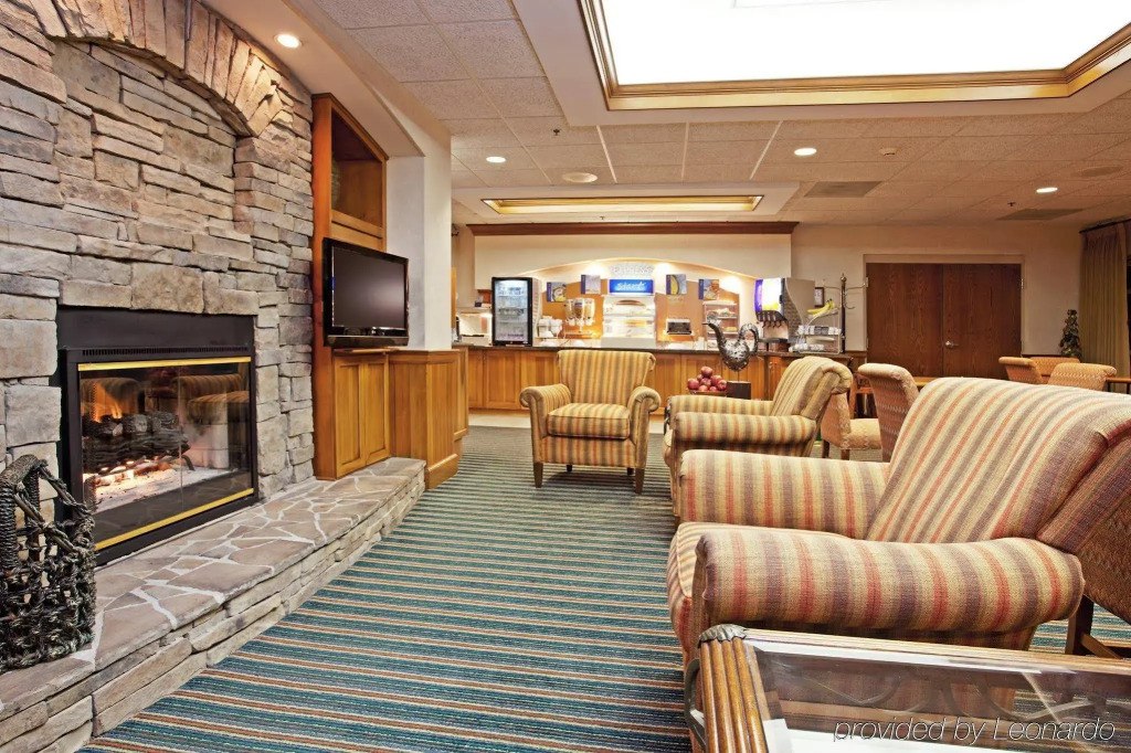 Holiday Inn Express Hotel & Suites Conover - Hickory Area by IHG