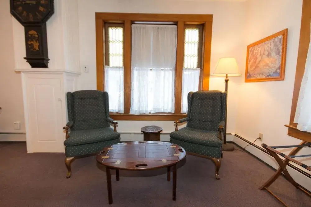 Old Stagecoach Inn