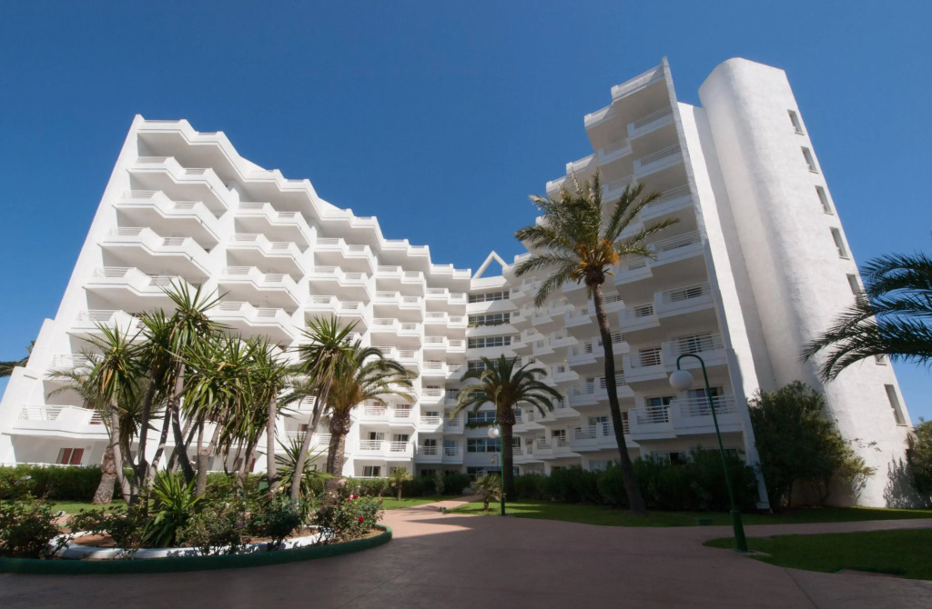 Eix Lagotel Holiday Resort