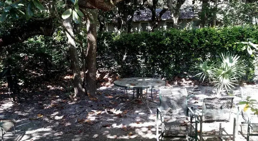 Azalea House