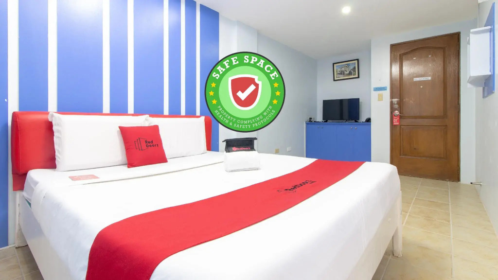 RedDoorz @ DBuilders Rooms Ph2 Taguig