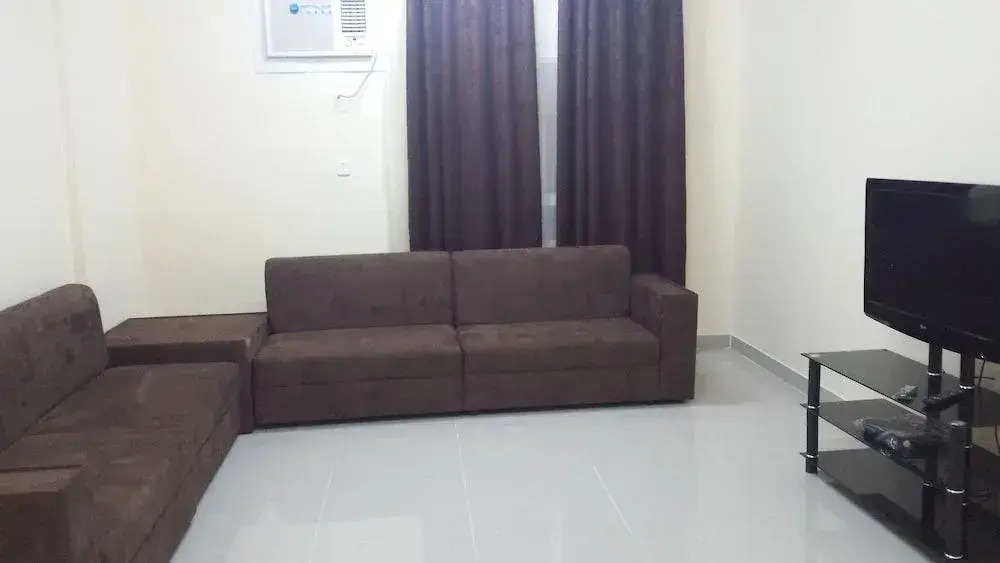 Golden Seasons Furnished Apartments 1