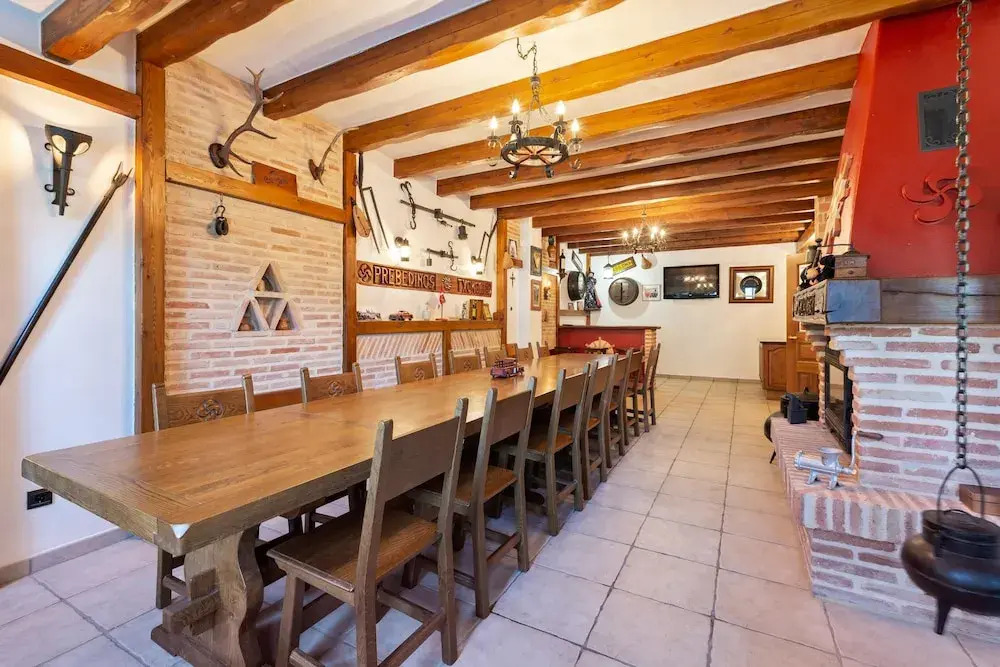 Villa With 4 Bedrooms in Bizkaia, With Wonderful Mountain View, Private Pool and Enclosed Garden Near the Beach