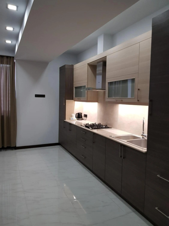 Northern Avenue - Teryan crossroads 3bedroom Modern and comfortable apartment TT666
