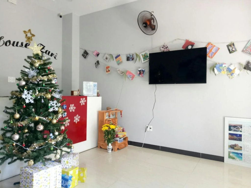 zari house