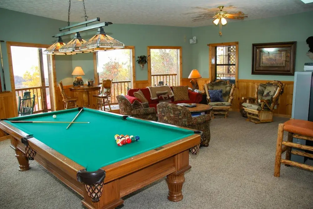 CHATEAU BEARDEN - 3 Br Cabin