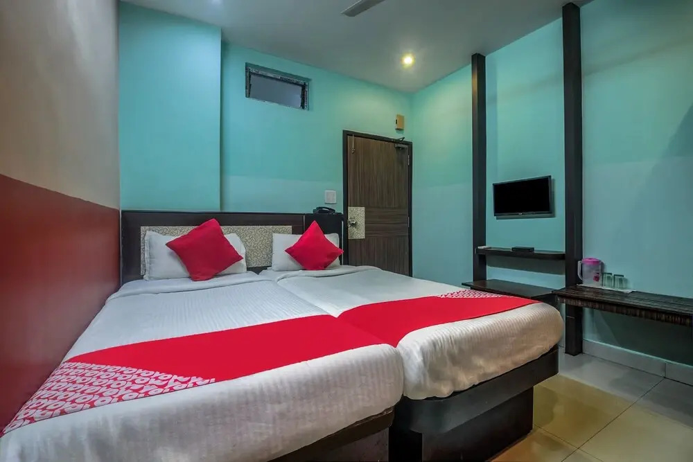OYO 4518 Hotel Parashuram