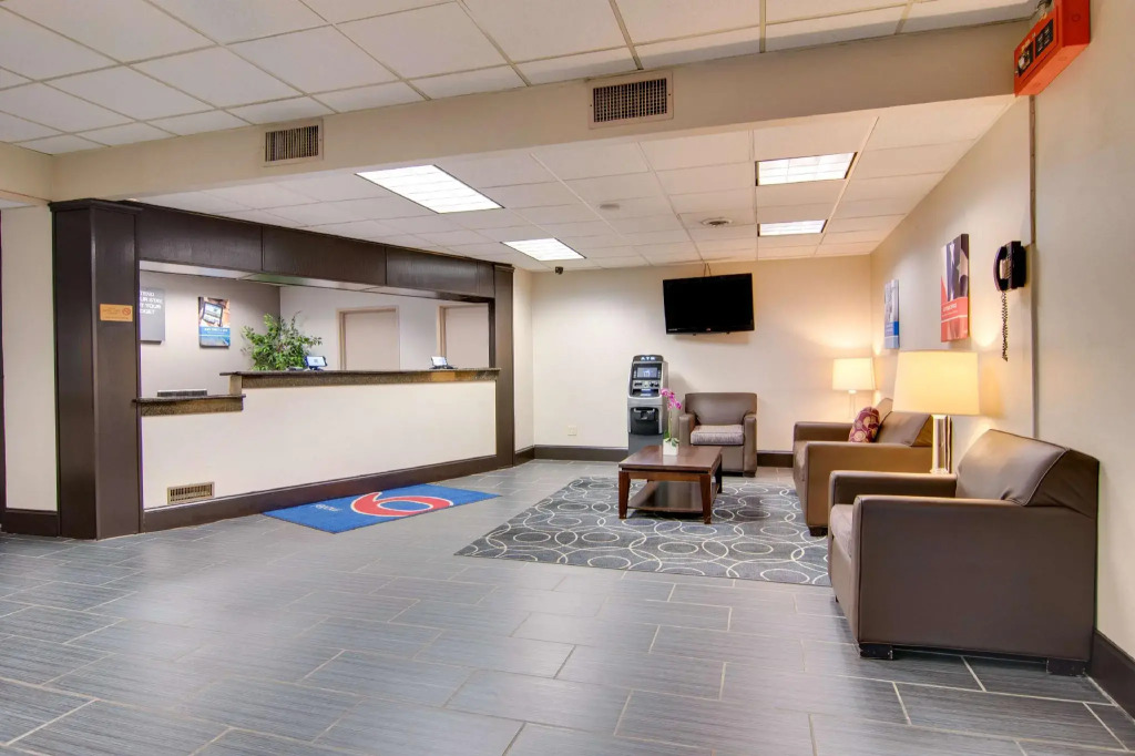 Motel 6-Clarion, PA