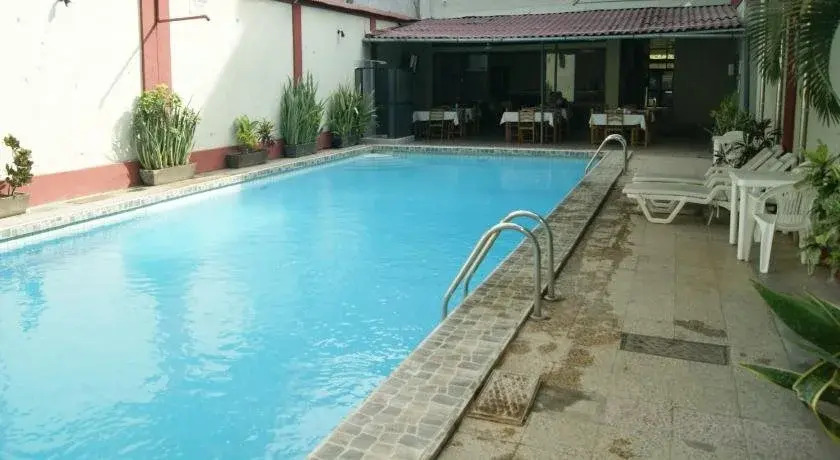Hospedaje Komby