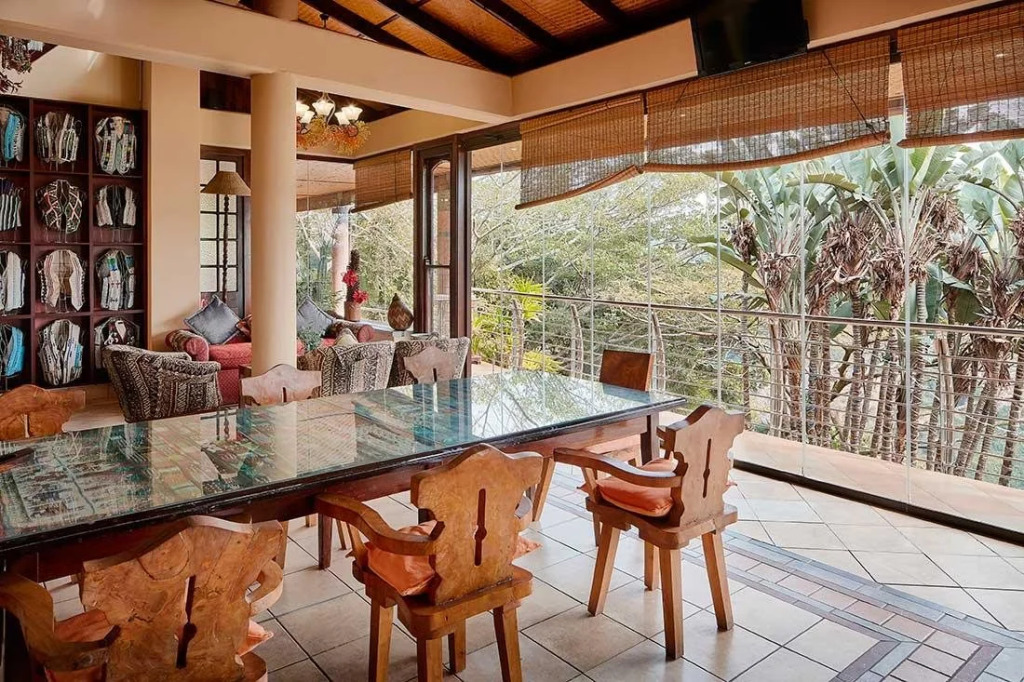 AmmaZulu African Palace