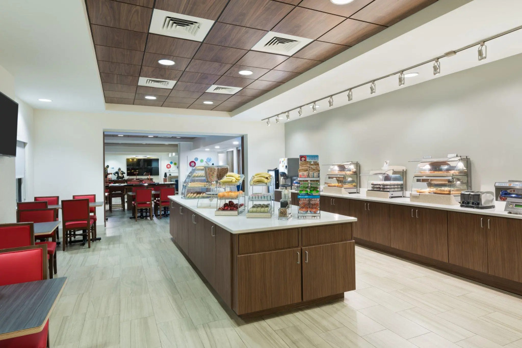 Holiday Inn Express & Suites - Nearest Universal Orlando by IHG