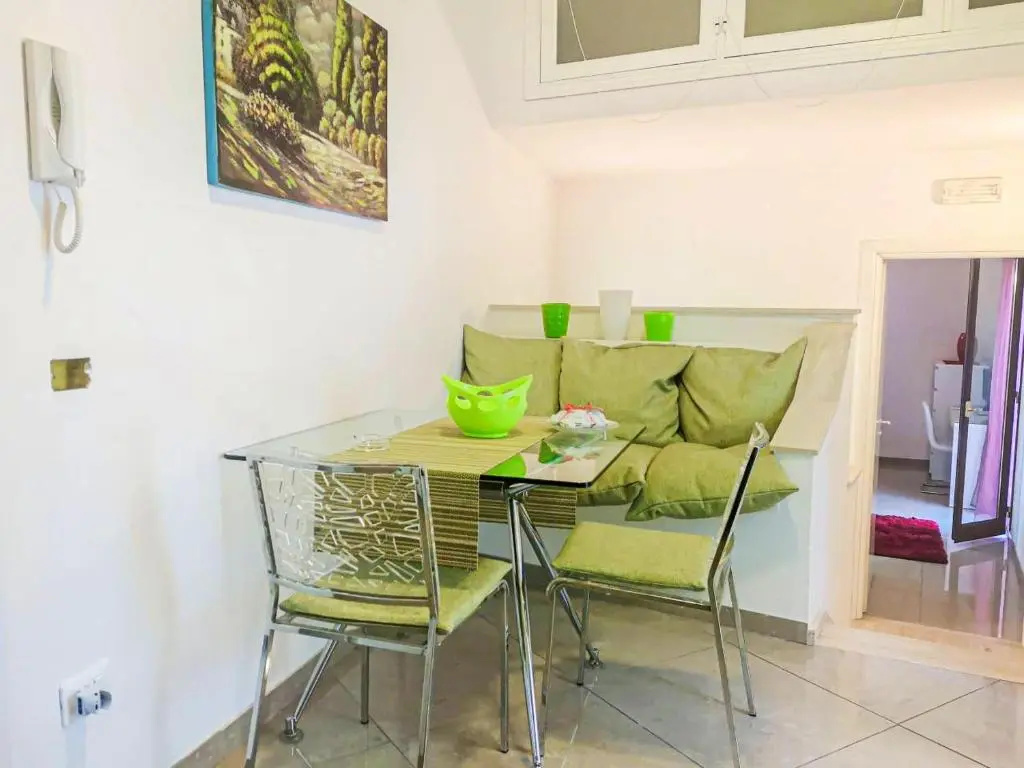 One bedroom appartement at Alcamo 200 m away from the beach with balcony