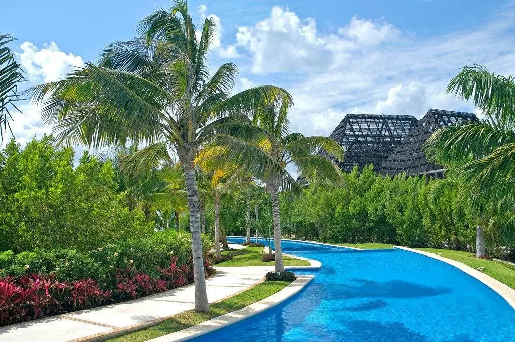 Grand Mayan