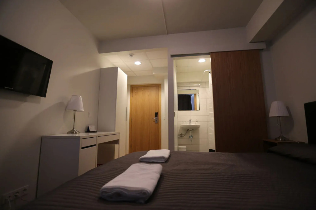 100 Iceland Hotel