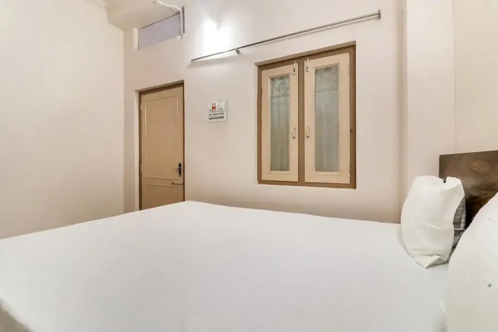 SPOT ON 46554 Hotel Bhawani Palace
