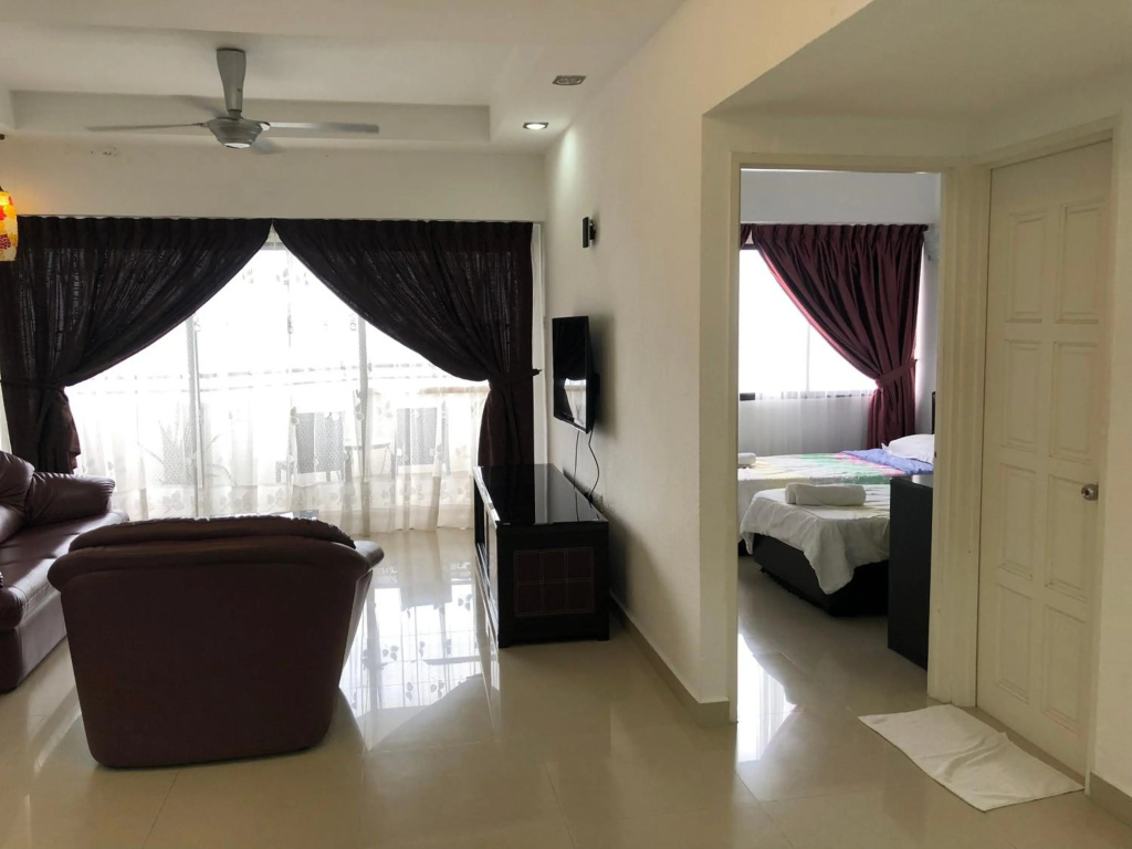 Beach Resort Apartment Batu Ferringhi 05