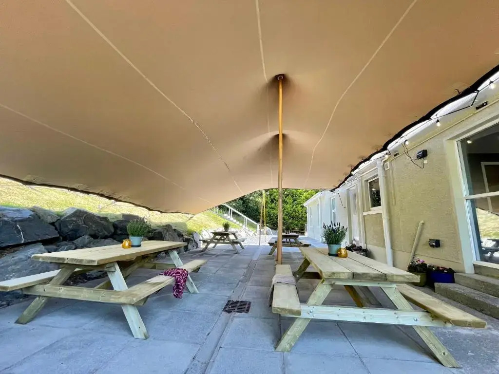 Rostrevor Mountain Lodge Hostel Accommodation