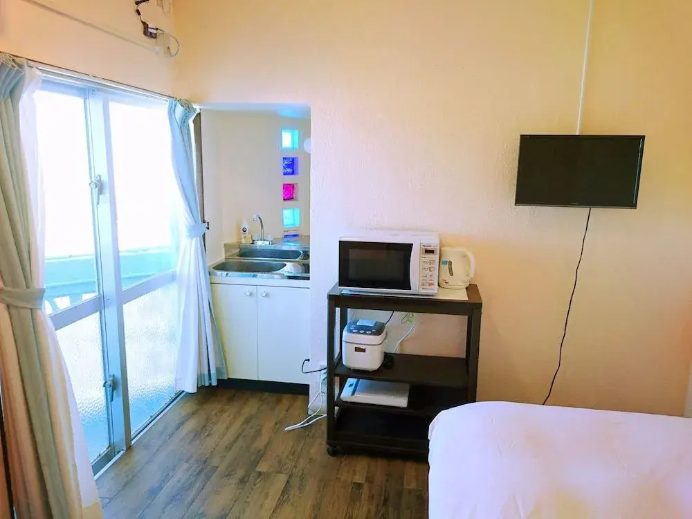 Eef Condominium Kumejima