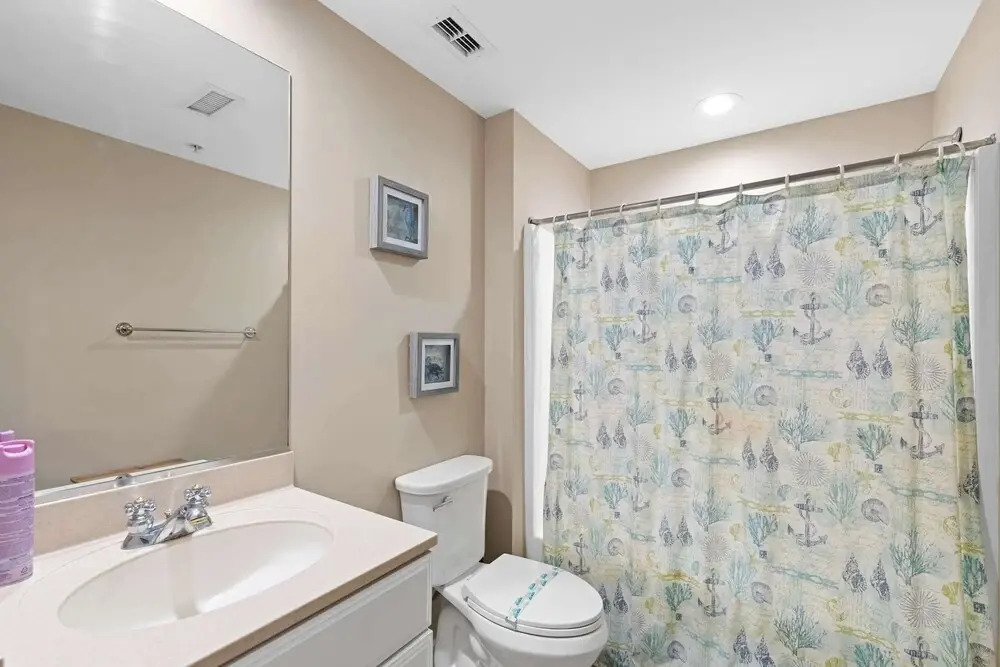 Adagio 302 Modern 2BR Condo With Ocean Views