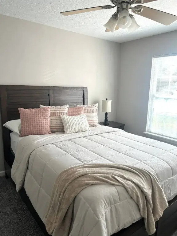 Fantastic Get Away Condo In Strongsville!