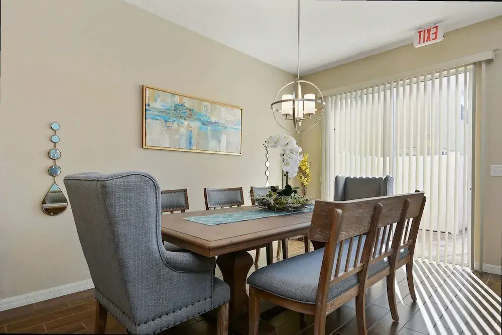 Resort-style 4BR Home Gated Community Near Disney