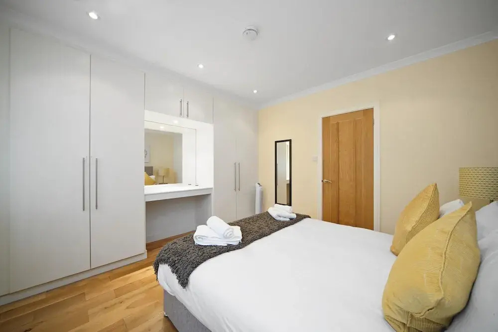 Kensington High Street Comfortable Serviced Apartment