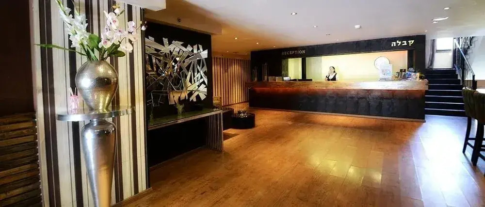 Be Center Hotel
