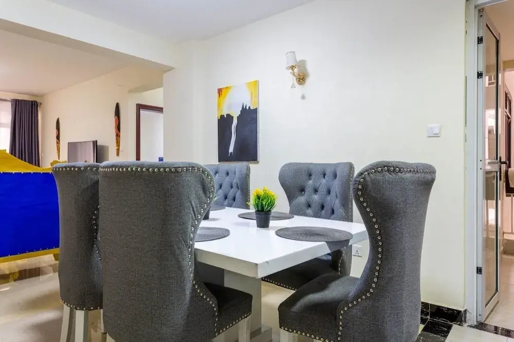 Lux Suites Mango Court Apartments