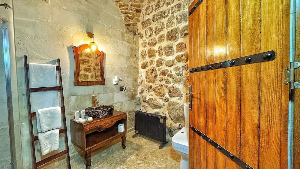 Fairouz Konak Otel