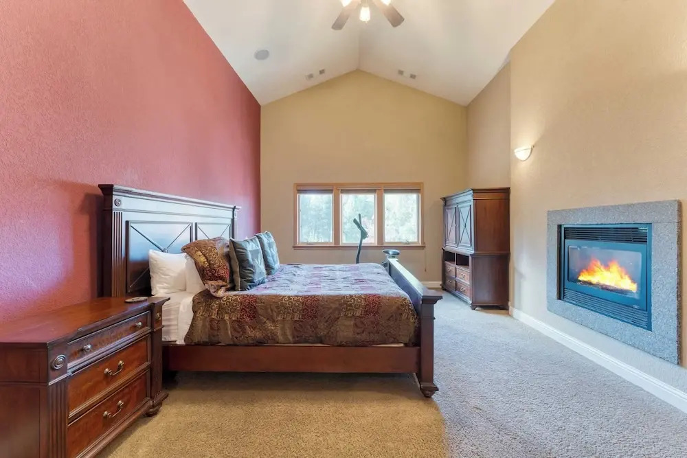 Luxe All-season Retreat by Avantstay Prime Location, Near Skiing