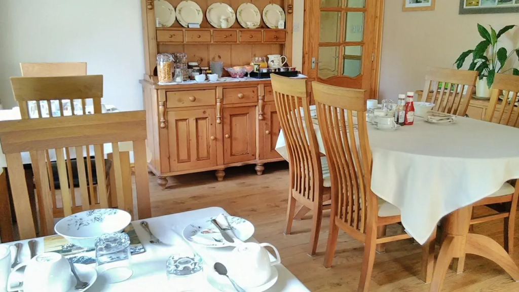 White Cottage B and B