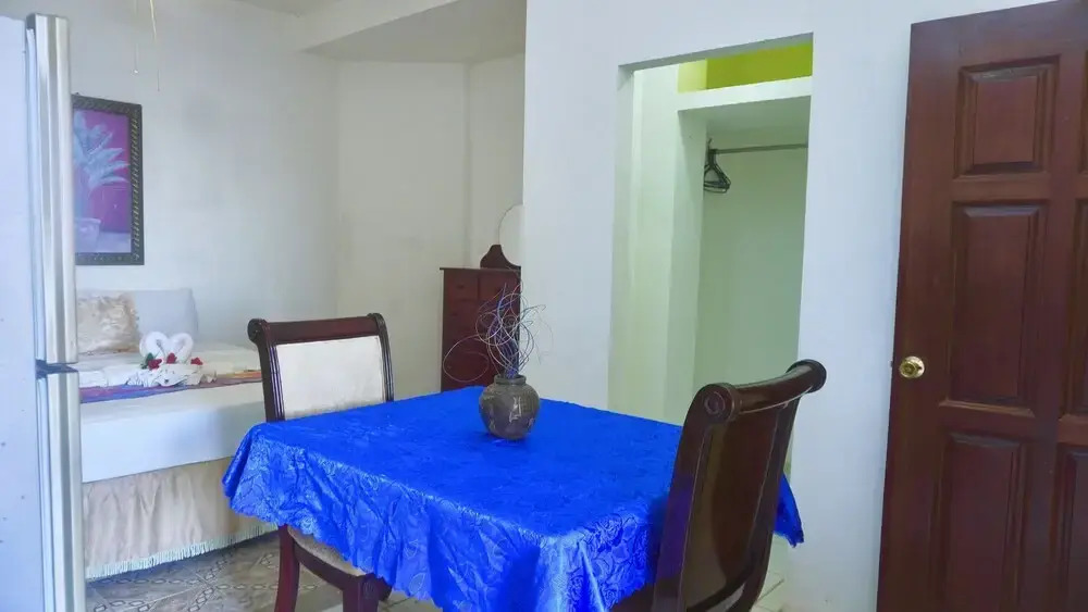 See Belize Vacation Rentals