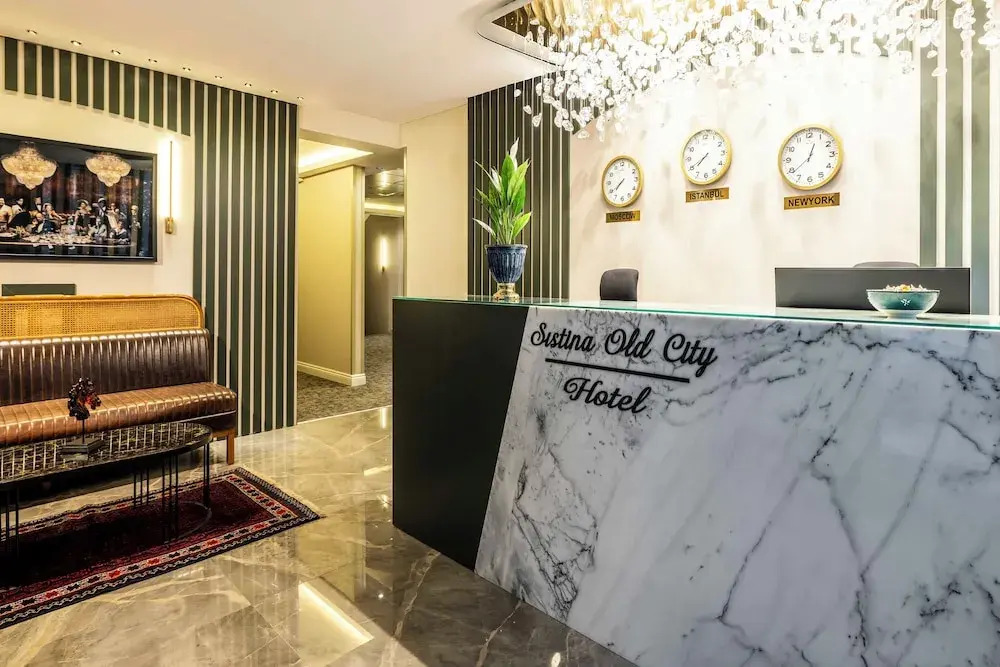 Sistina Old City Hotel