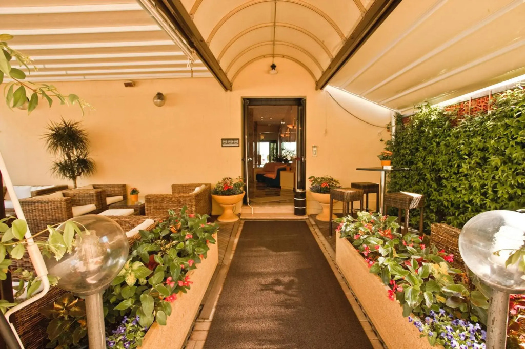 Hotel Ida
