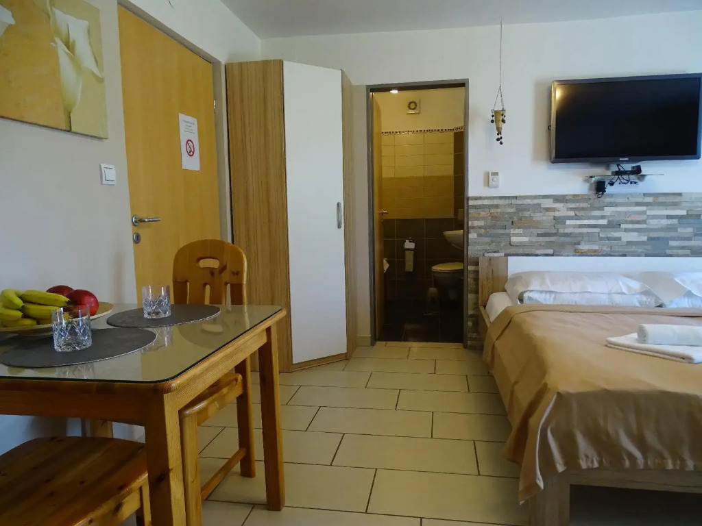 Apartments Plevnik