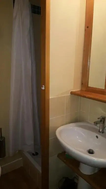 Résidence VALERIANE - 3 Pièces pour 6 Personnes 54